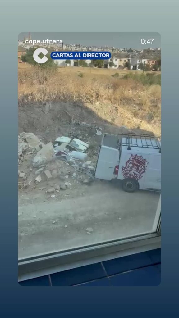 Tiktok vertidos ilegales DEPOSITO ILEGAL DE ESCOMBROS CON VEHICULOS MUNICIPALESimage 576x1024 1
